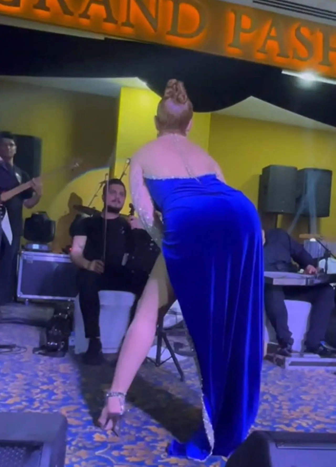pınar eli