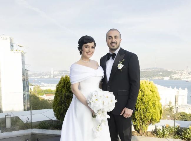 ezgi mola evlendi