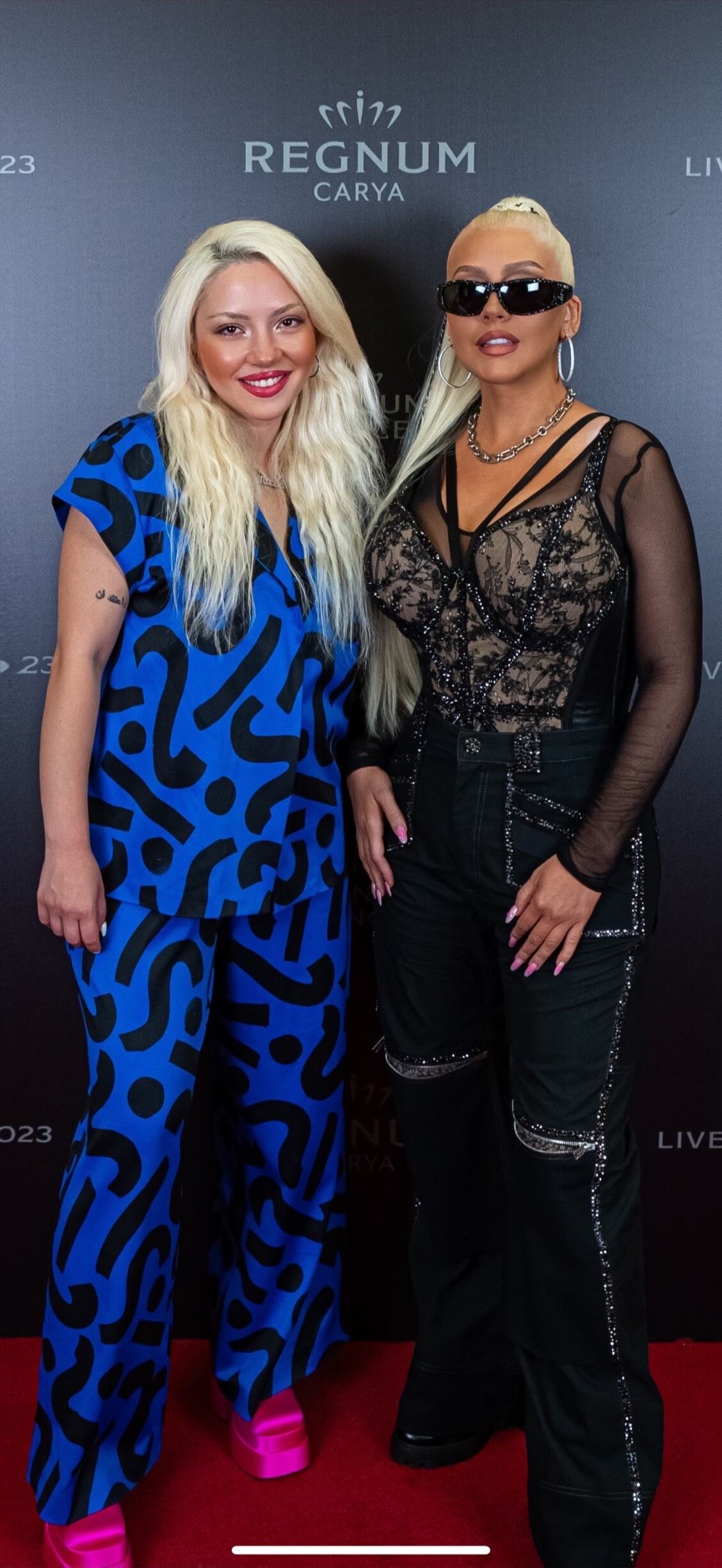 Ece Seçkin & Christina