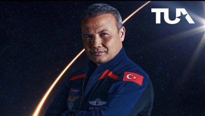 Alper Gezeravcı