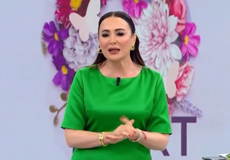 Didem Arslan-8