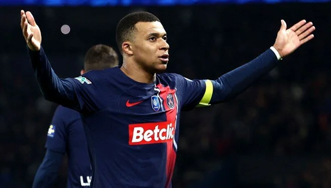 Ünlü Futbolcu Kylian Mbappe Kebapçı Ile Davalık Oldu