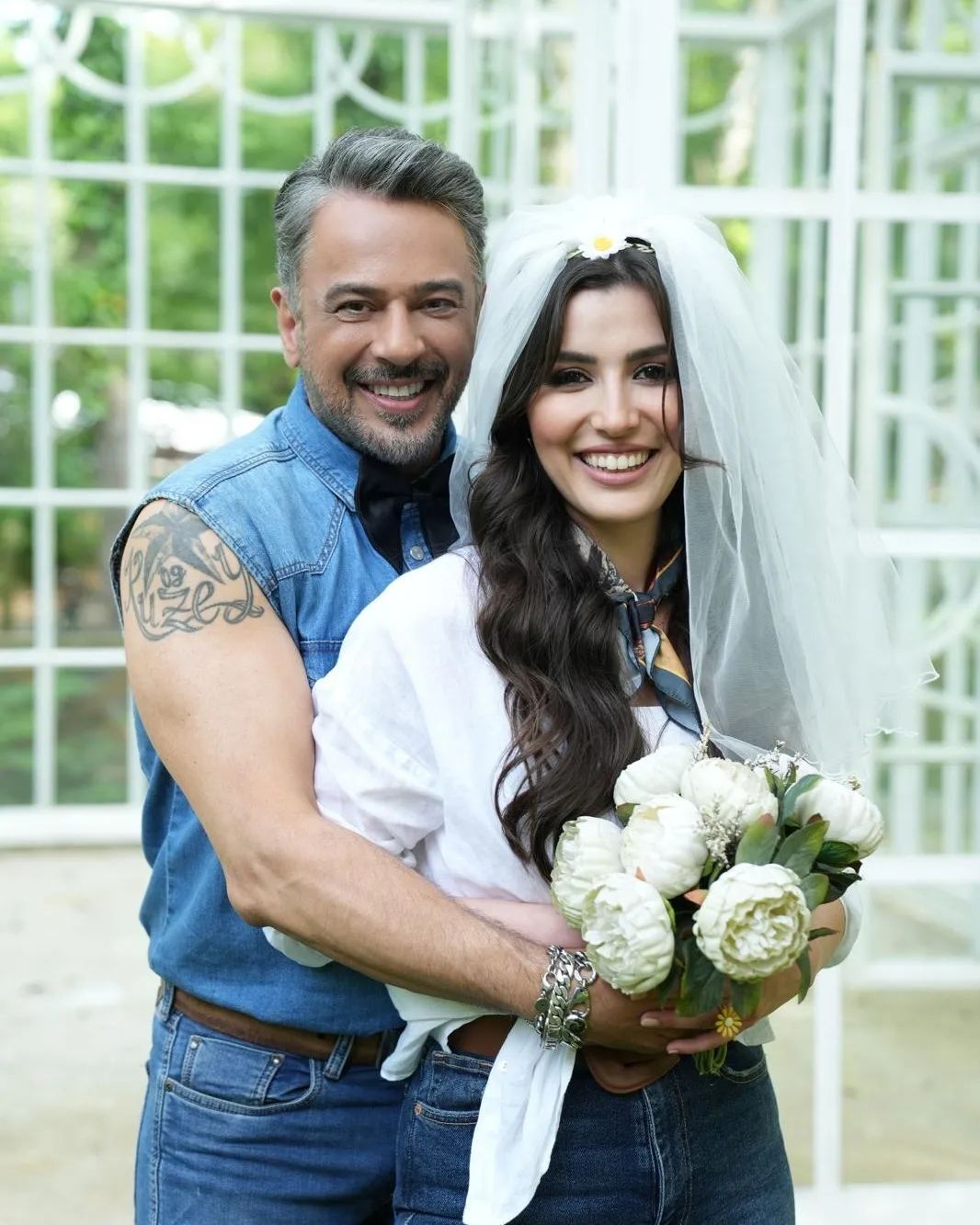 Emre Altuğ Evlendi (1)