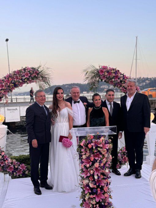 Burak Sergen Evlendi
