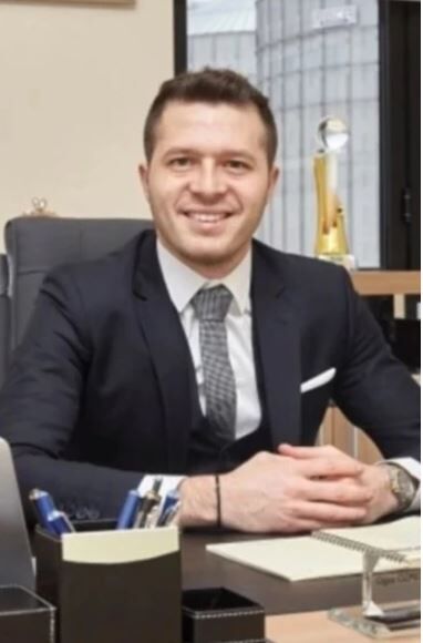 Iş Insanı