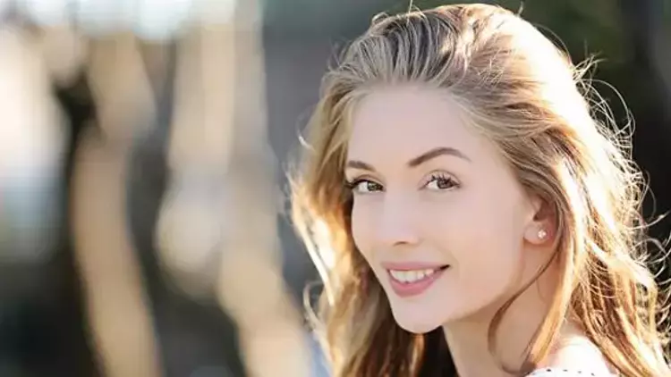 Yasemin Allen