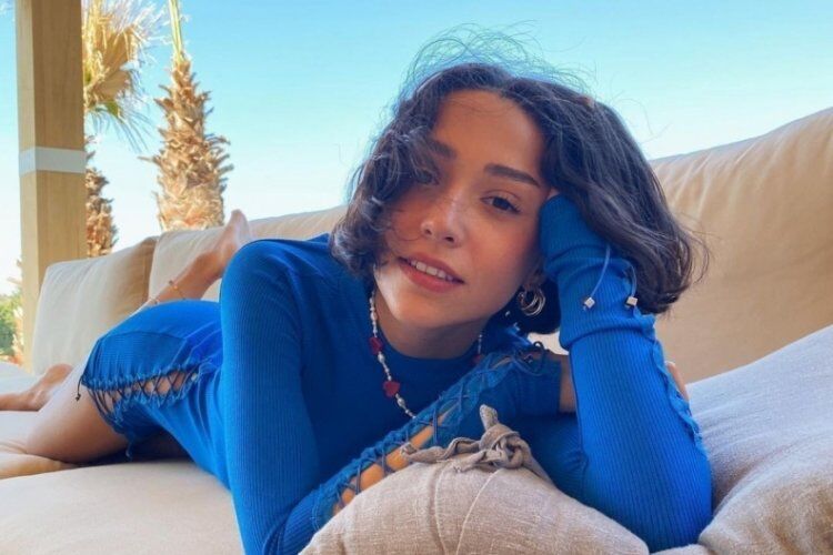 Zeynep Bastık Aşık Mı Oldu
