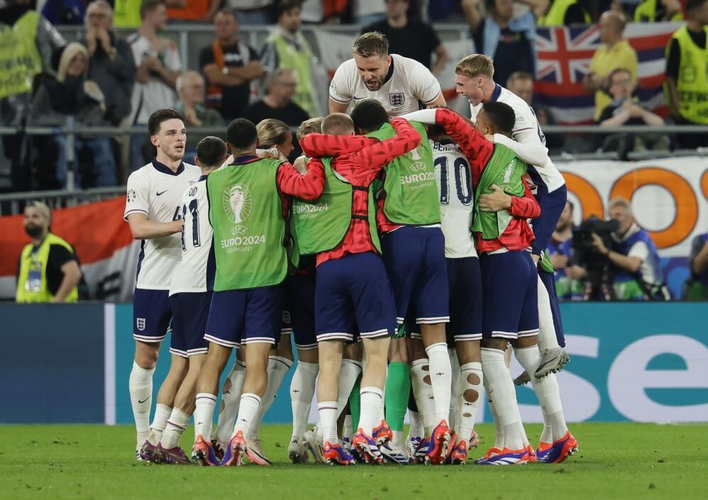 Ingiltere Euro 2024 Final (2)