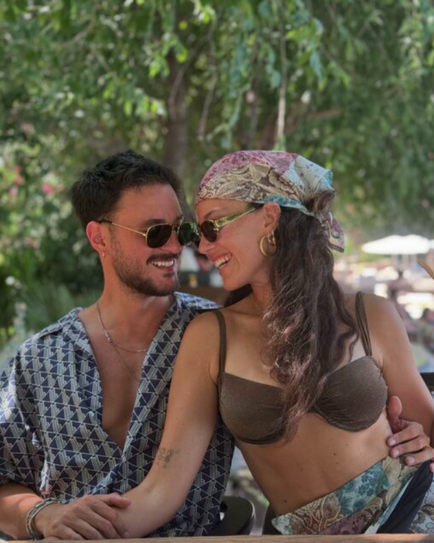 Pelin Akil (2)-1