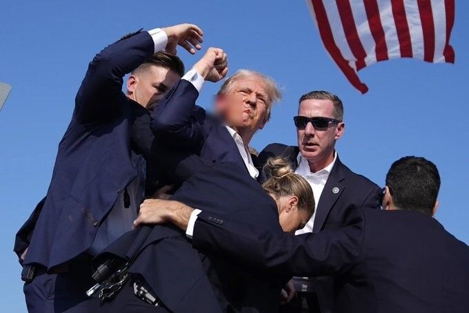 Trump (2)