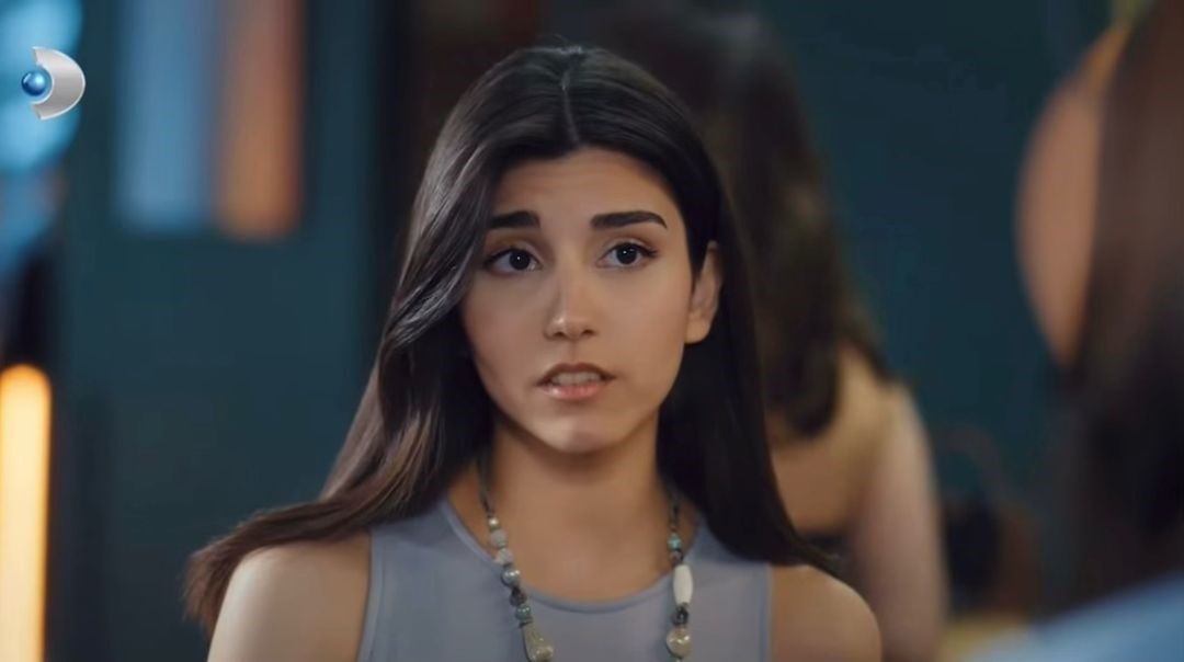 Yalan Dizisi Berceste Kalafat (1)