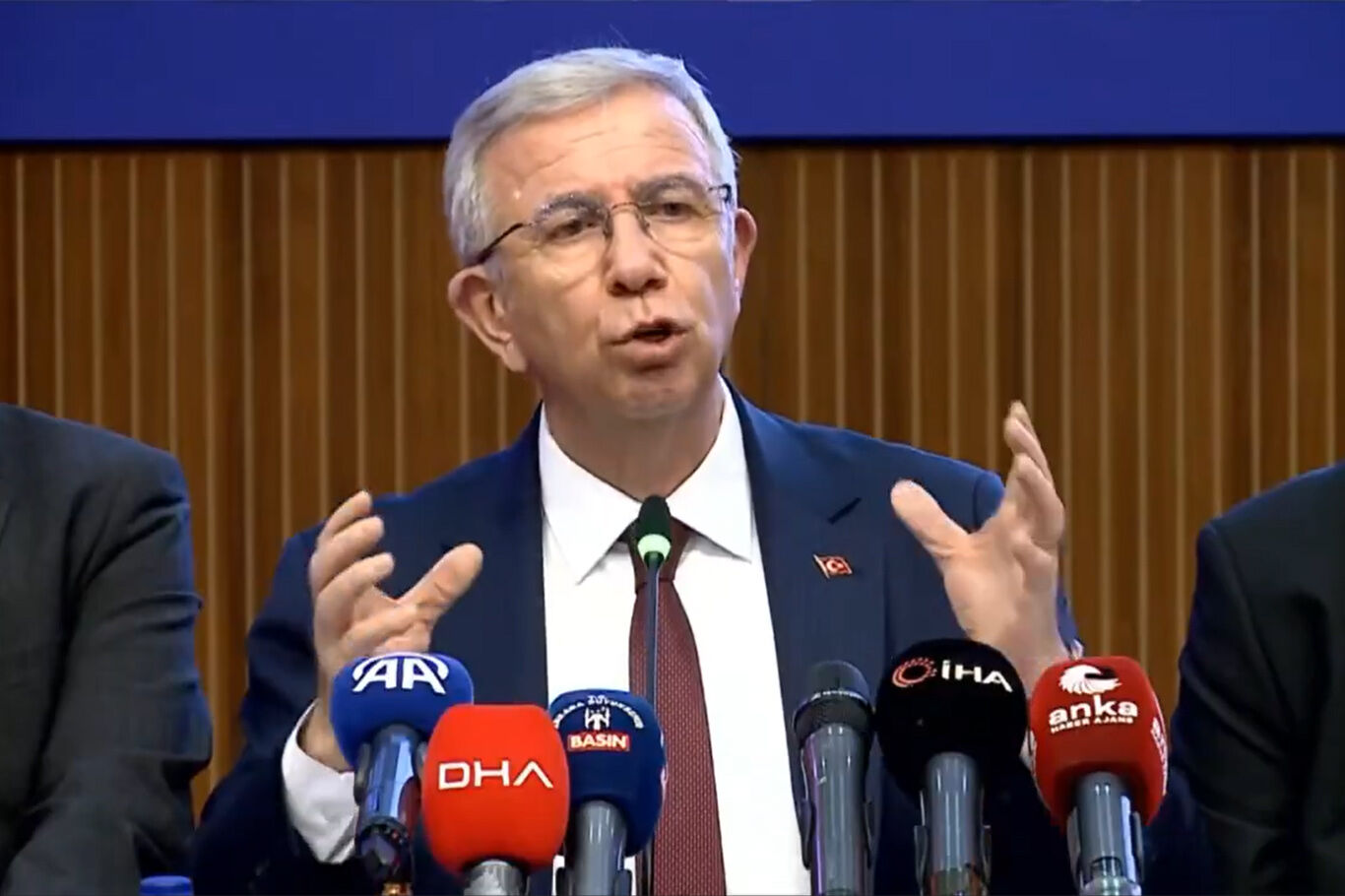 Mansur Yavaş'a 