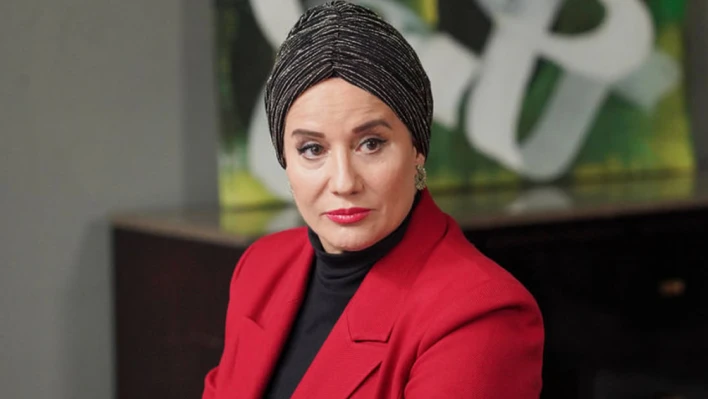 Kızılcık Şerbeti Asude