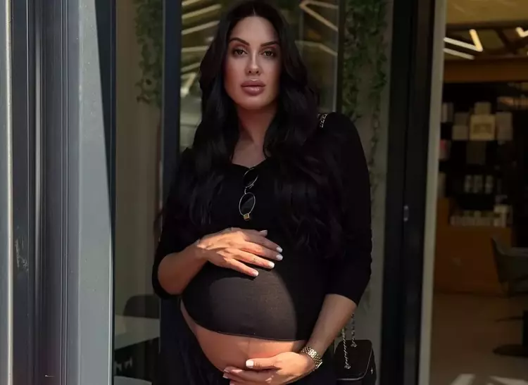 Sahra Işık-3