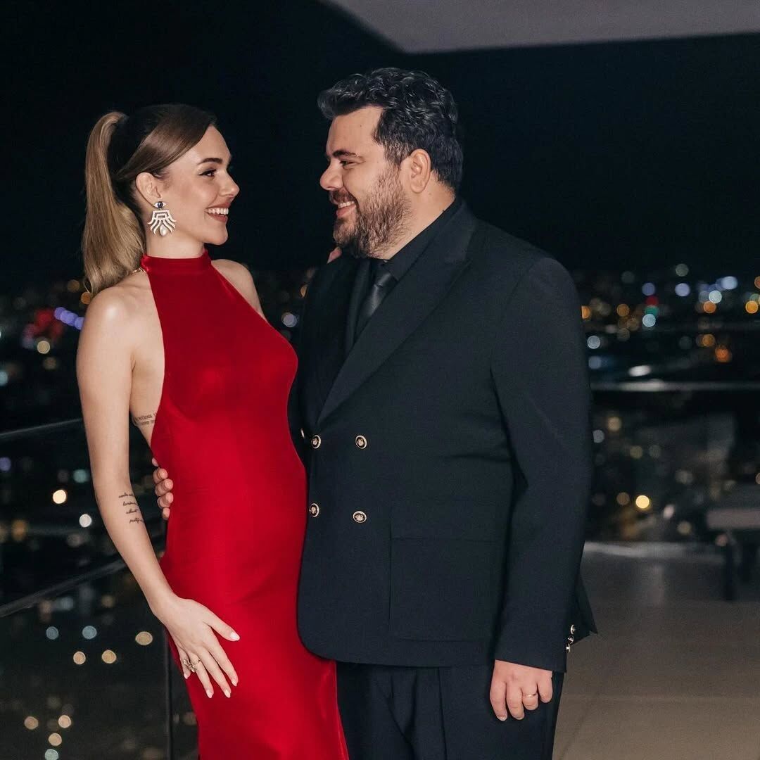 Berfu Yenenler Ve Eser Yenenler 3