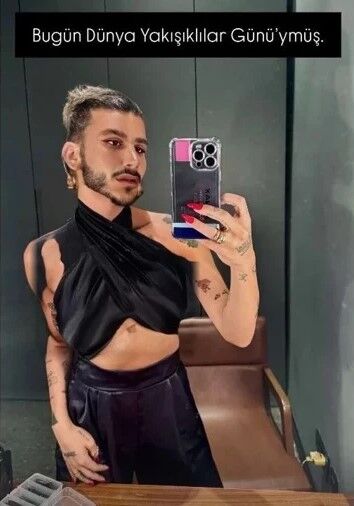 Irem Derici-17