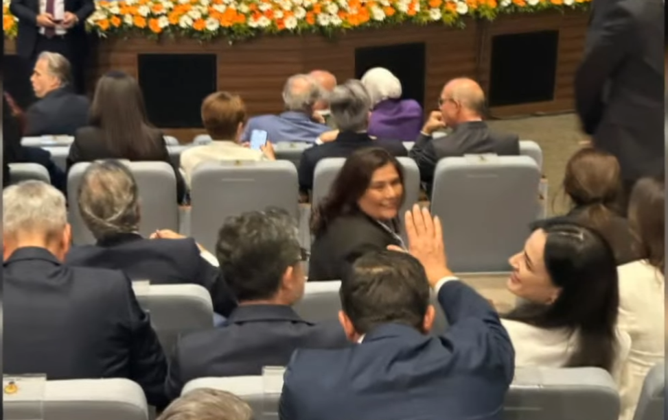 Özlem Çerçioğlu 3