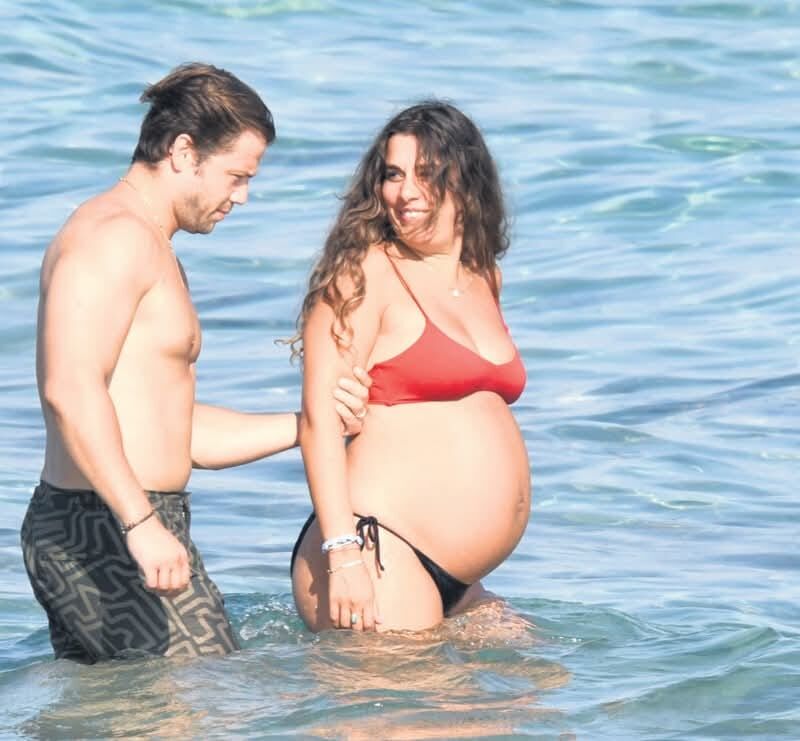 Tolga Sarıtaş Ve Zeynep Mayruk 1