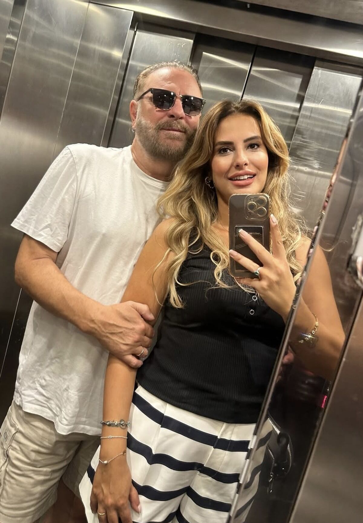 Burak Sergen Ve Gizem Şağban 1