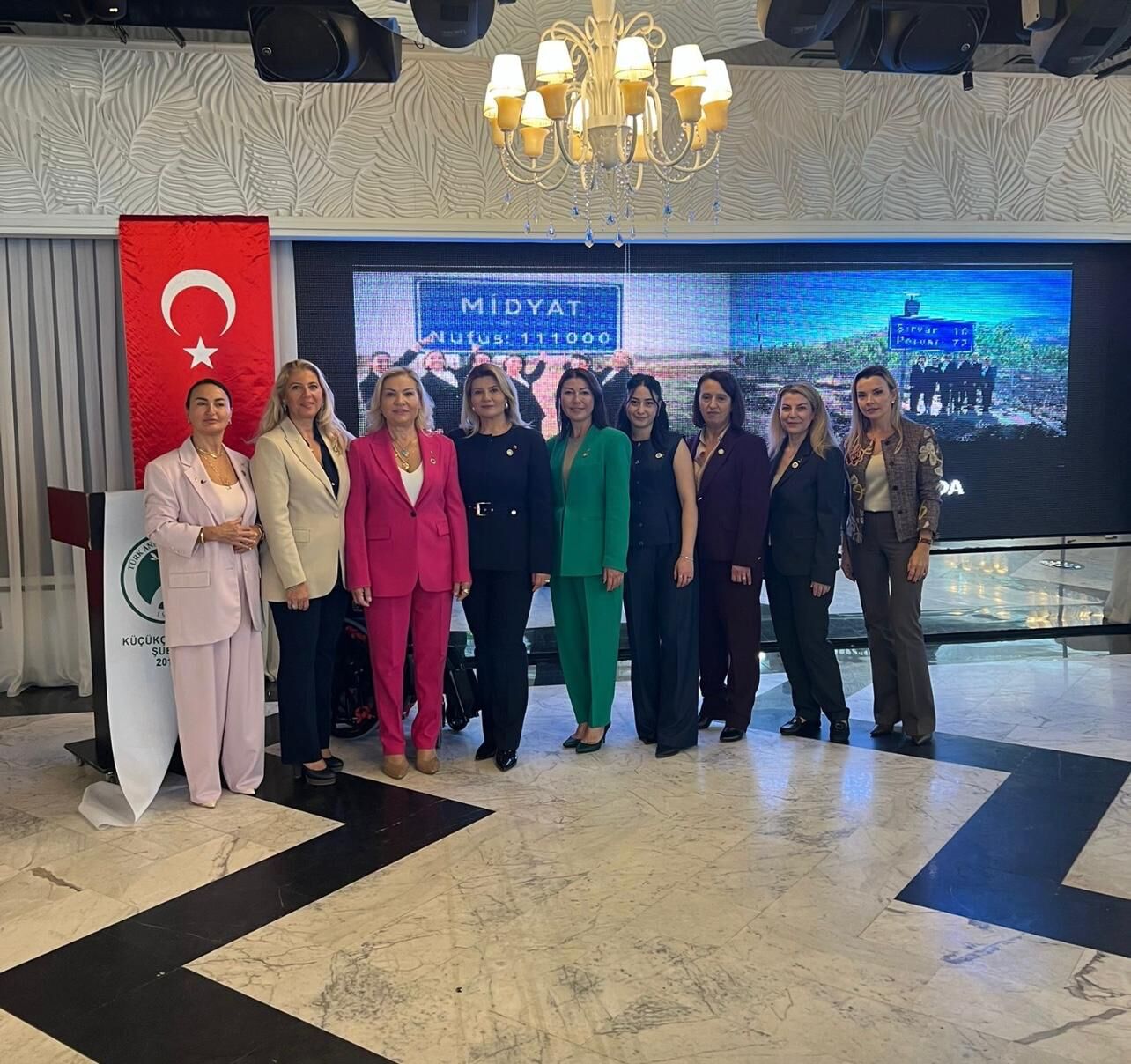 Türk Anneler Derneği’nin 4. Güz Kahvaltısı Sosyal Sorumluluk Projeleri Ve Yeni Yıl Planları (2)