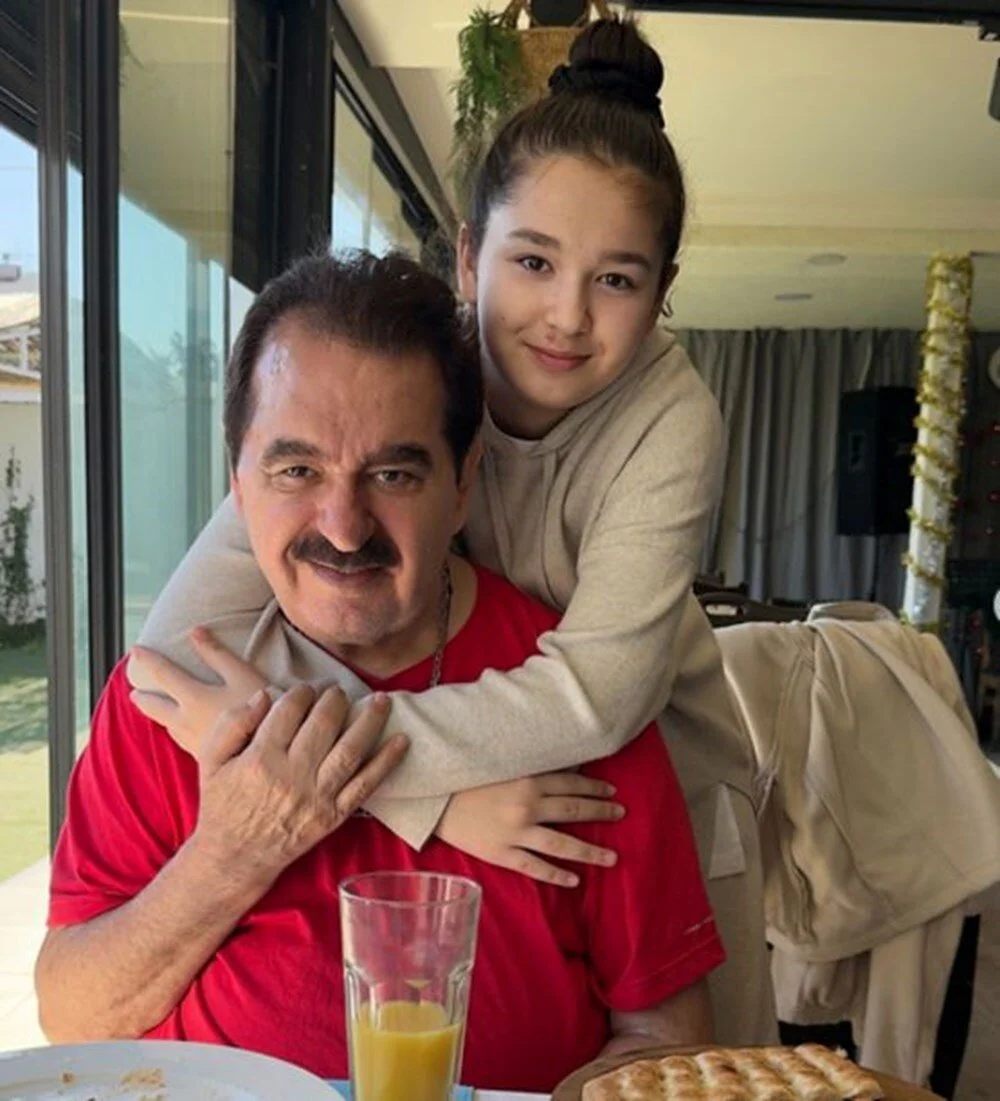 Ibrahim Tatlıses Ve Kızı