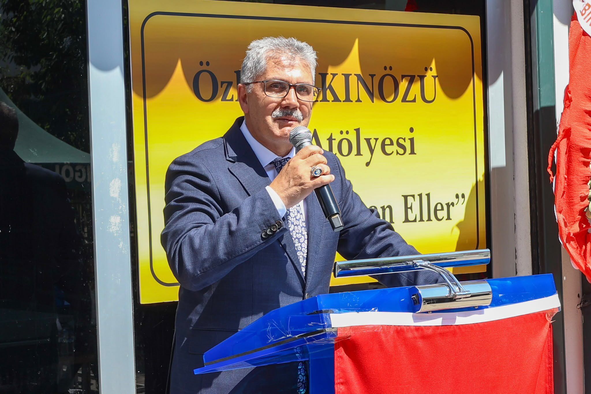 Akın Akınözü'nden Sosyal Sorumluluk Hamlesi! Anlamlı Açılışta Yerini Aldı (2)