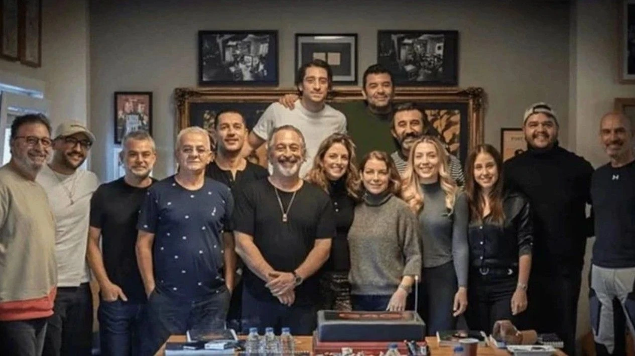 Cem Yılmaz'dan Gora 4 Gora Sürprizi! Setten Yeni Fotoğraflar Geldi (1)