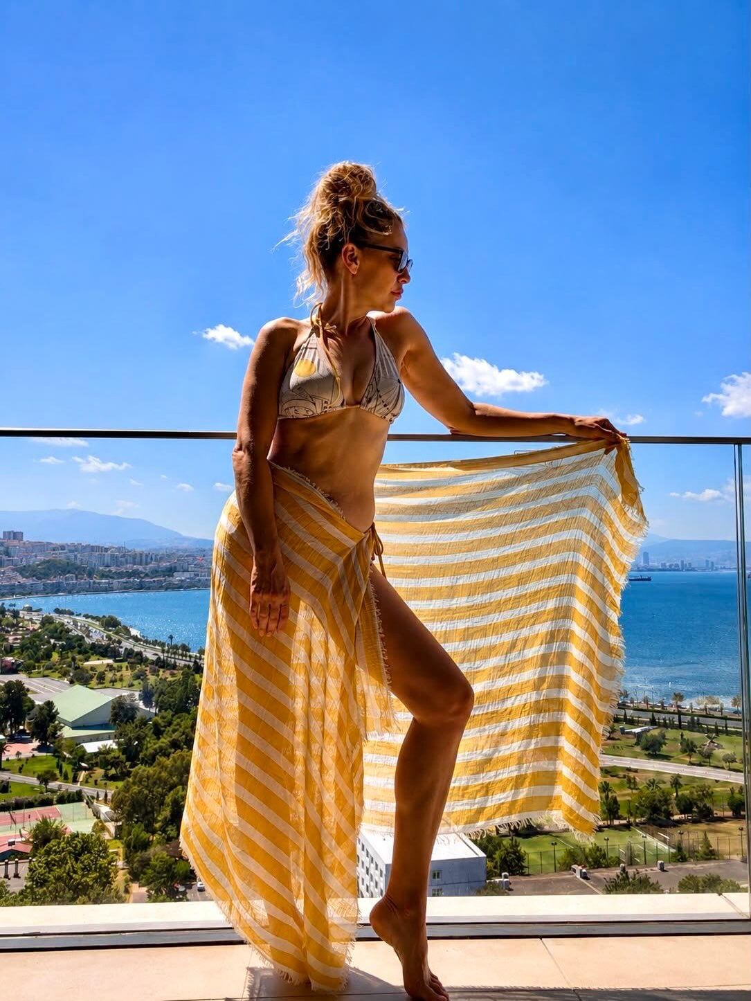 Evrim Alasya (16)