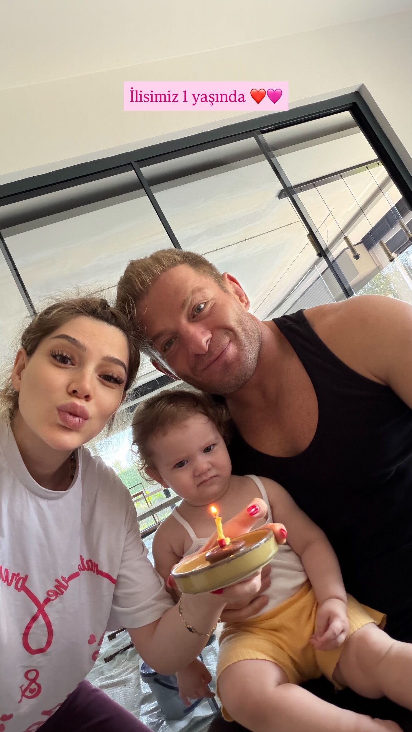 Survivor İsmail Balaban Ile İlayda Şeker'in En Mutlu Günü! İlis 1 Yaşında